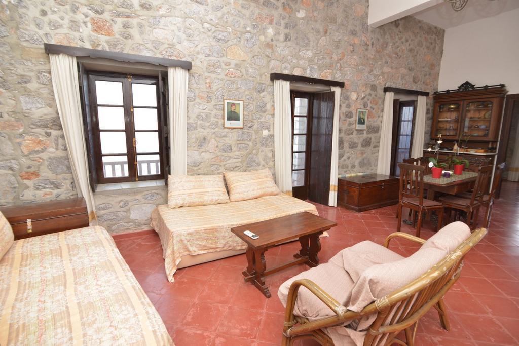 Villa Castello Hidra Habitación foto